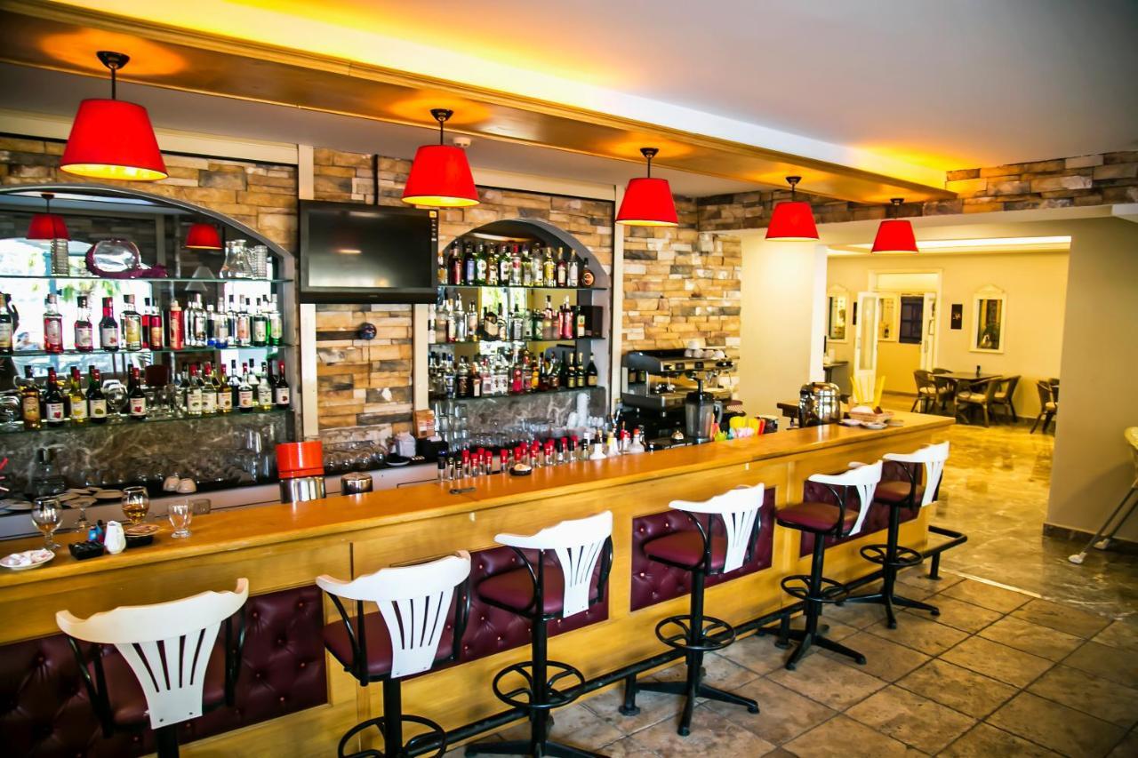 城市城堡酒店 马尔马里斯 外观 照片